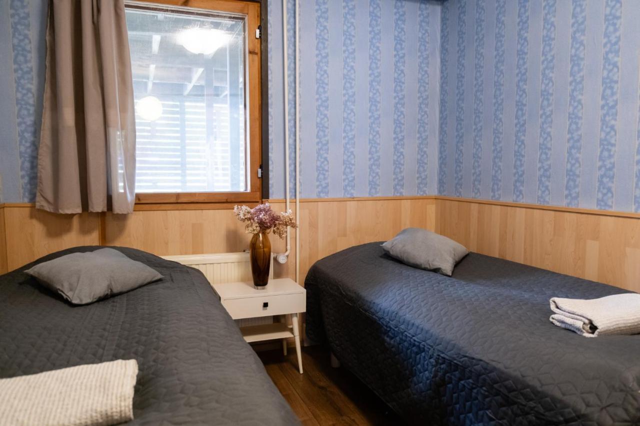 Bed & Breakfast Restaurang Sybarit Houtskar 外观 照片